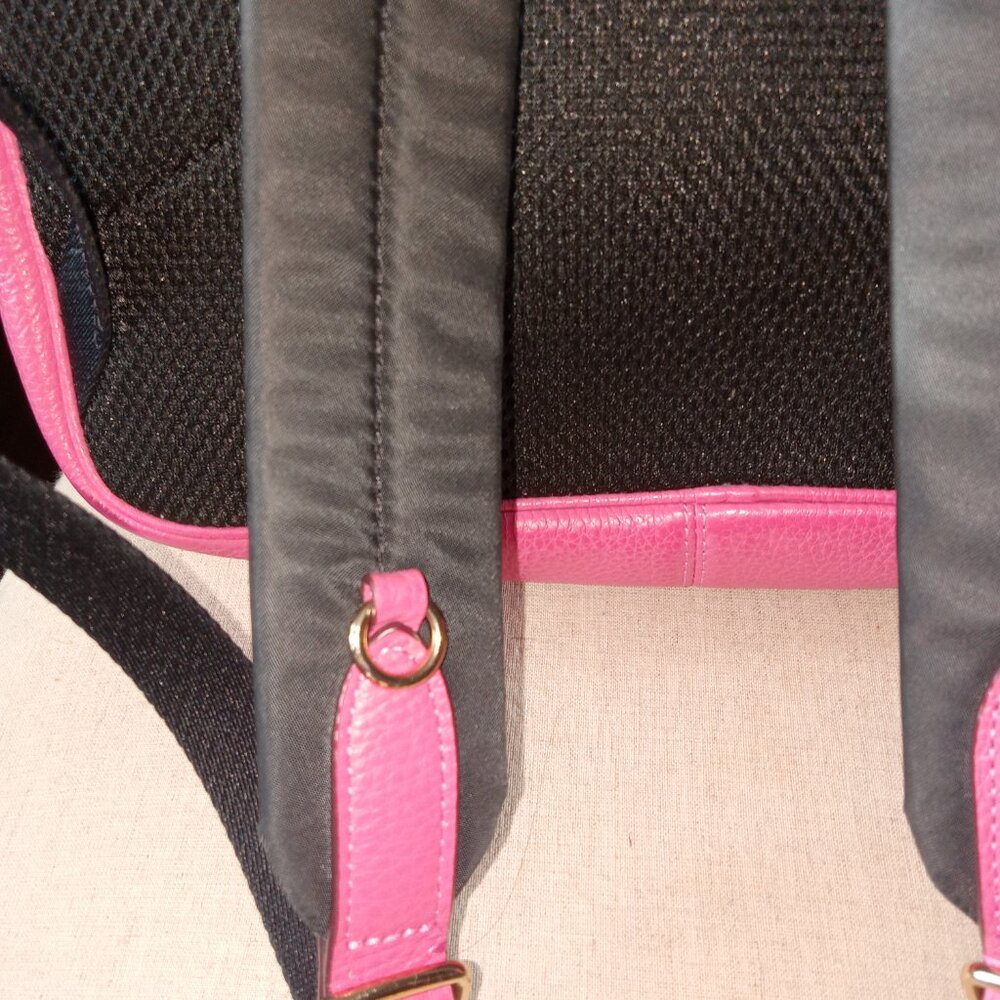 COACH CE322 PRE-LOVED IN VERY GOOD CONDITION - Picture 7 of 15